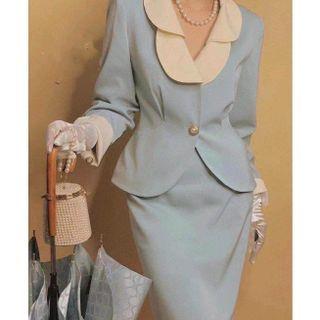 Contrast Trim Blazer / Faux Pearl Belt / Midi Pencil Skirt / Set