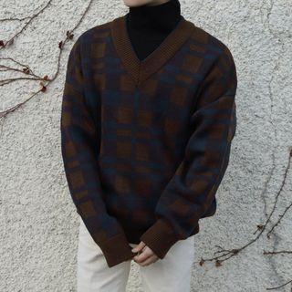 V-neck Checked Loose-fit Sweater