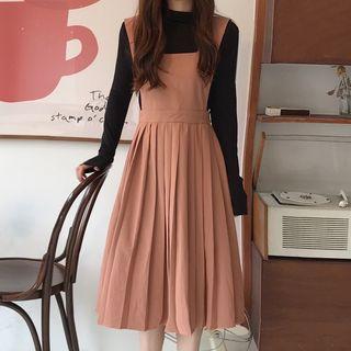 Long-sleeve Mock Neck T-shirt / Sleeveless A-line Midi Pleated Dress