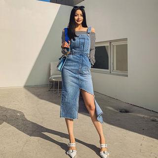 Pocket-front Slashed Denim Jumper Dress