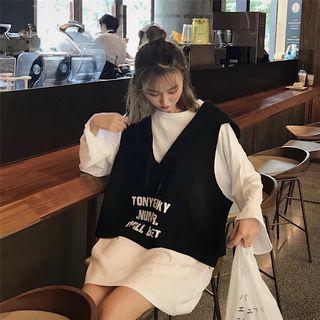 Long-sleeve Long T-shirt / Sleeveless Lettering Denim Hoodie