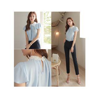Lace-collar Flutter-sleeve Pleated Top