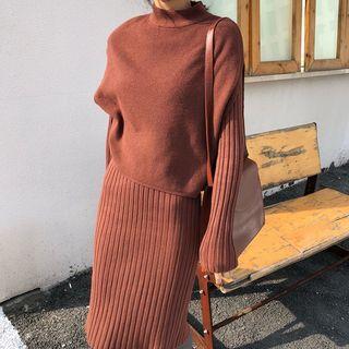 Set: Knit Vest + Long-sleeve Knit Dress