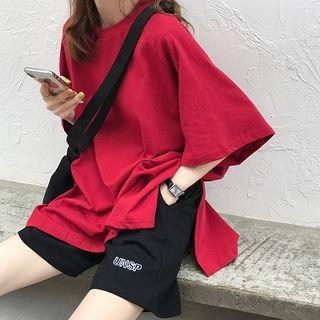 Plain Crewneck Loose-fit Short-sleeve Top /lettering Print High-waist Shorts