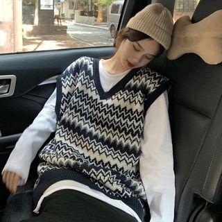 Long-sleeve T-shirt / Chevron Knit Vest