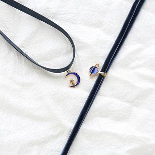 Moon & Cat Choker