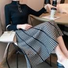 Long-sleeve Slim-fit Pleated Knit Dress