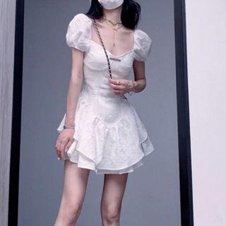 Set: Short-sleeve Flowy Top + A-line Skirt
