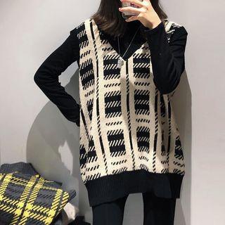 Turtleneck Long-sleeve T-shirt / V-neck Plaid Knit Vest