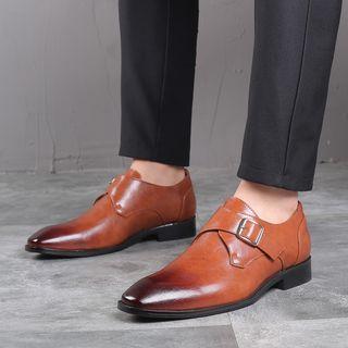 Belted Plain Shoes
