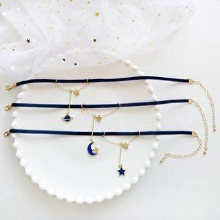 Constellation Pendant Choker