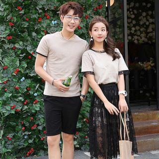 Women Set: Short-sleeve T-shirt + Lace Skirt / Men Short-sleeve T-shirt