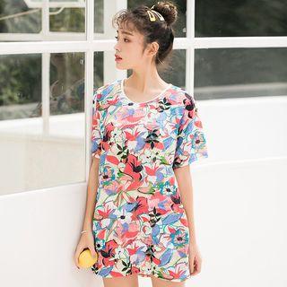 Set: Floral Print Swim Top + Swim Shorts + Short-sleeve Cover-up
