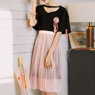 Set: Printed Short-sleeve Top + Mesh Pleated Skirt