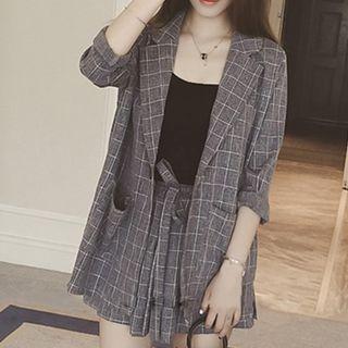 Set: Blazer / Shorts / Spaghetti Strap Top