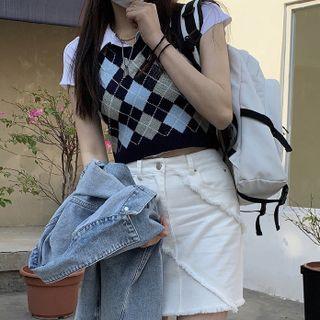Argyle Sweater Vest / Short-sleeve T-shirt / Denim Skirt