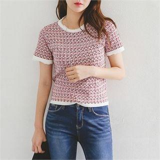 Short-sleeve Fringed Pattern Knit Top