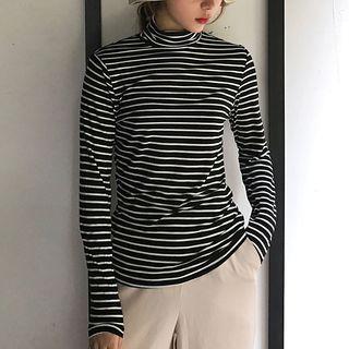 Plain / Striped Long-sleeve Turtleneck T-shirt