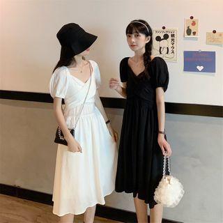 Sweetheart Neckline Puff-sleeve Midi A-line Dress