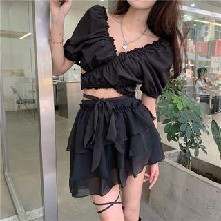 V-neck Shirred Cropped Blouse / Layered Mini A-line Skirt