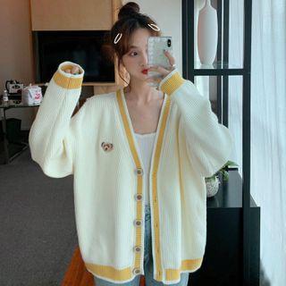 Bear Embroidered Buttoned Cardigan Off-white - One Size