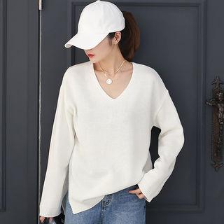 V-neck Boxy-fit Knit Top