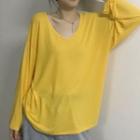 V-neck Long-sleeve Light T-shirt