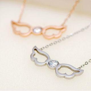 Wing-accent Necklace