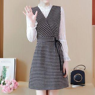 Set: Lace Blouse + Sleeveless Houndstooth A-line Dress