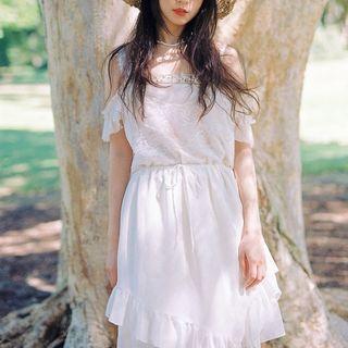 Short-sleeve Cold-shoulder Lace Panel A-line Dress