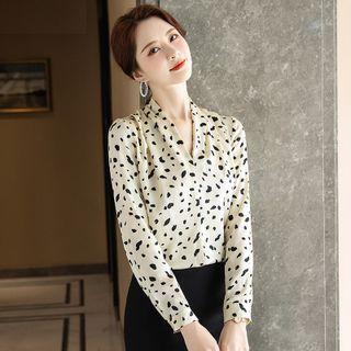 V-neck Leopard Print Blouse / Mini Pencil Skirt / Set