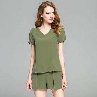 Set: Short-sleeve Plain Top + Wide-leg Shorts