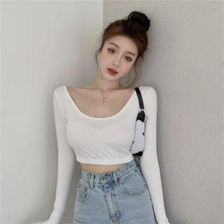 Long-sleeve Scoop-neck Crop Top