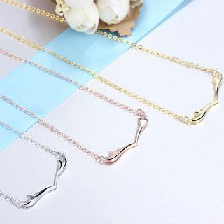 Alloy Deer Horn Pendant Necklace
