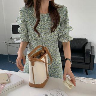Short-sleeve Pleated Collared Floral Dress