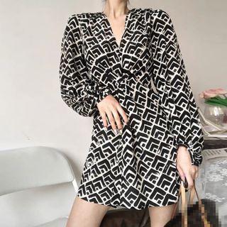 Bubble Long-sleeve V-neck Dress