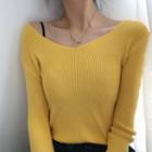 Long-sleeve Plain Knit Top / Lace Bralette