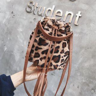 Plain / Leopard Print Furry Drawstring Bucket Bag