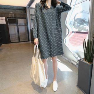 Open-placket Patterned Shift Dress