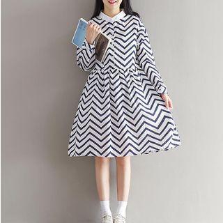 Wave-print A-line Dress