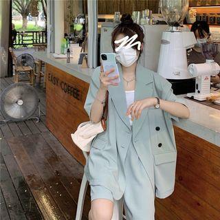 Plain Oversize Blazer / High-waist Plain Wide Leg Shorts