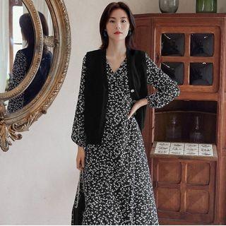 Long-sleeve Floral Print Midi A-line Dress / Button Vest