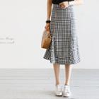 Gingham Godet-hem Midi A-line Skirt
