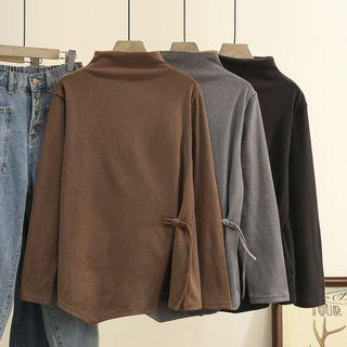 Mock-neck Irregular Hem T-shirt