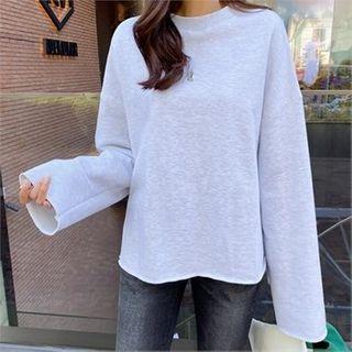Slit-hem Dip-back Top