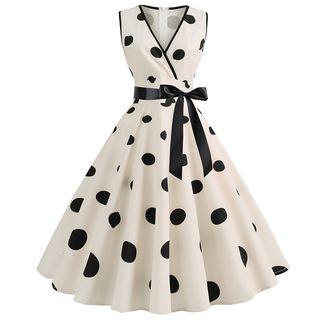 Sleeveless V-neck Dotted Dress