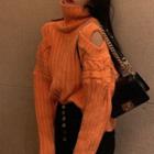 Turtleneck Cutaway-shoulder Sweater