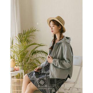 Hooded Slit-hem Jacket