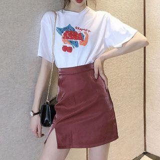 Set: Short-sleeve Print T-shirt + A-line Mini Skirt