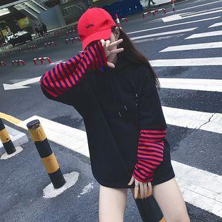 Stripe Panel Sleeve Hooded Sweatshirt